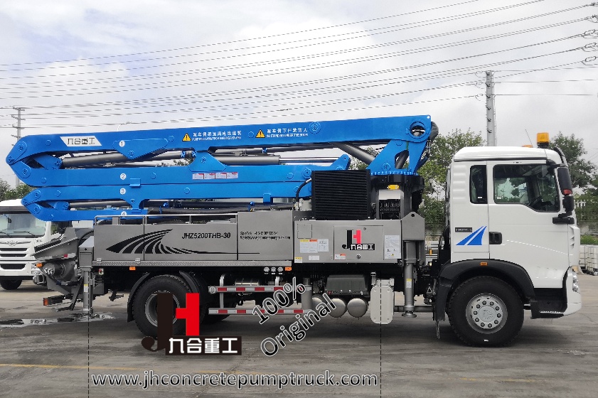  Intelligent energy-saving concrete pump truck key technology development and industrialization