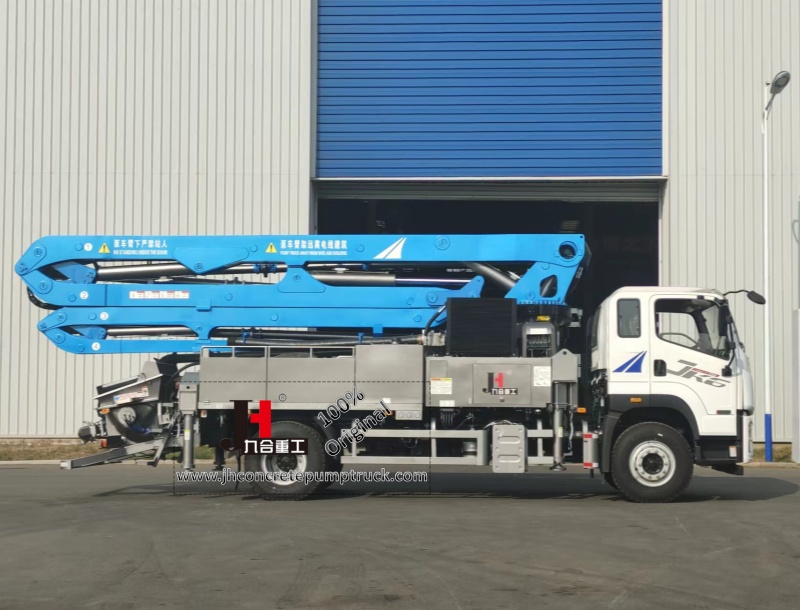 17M concrete pump truck