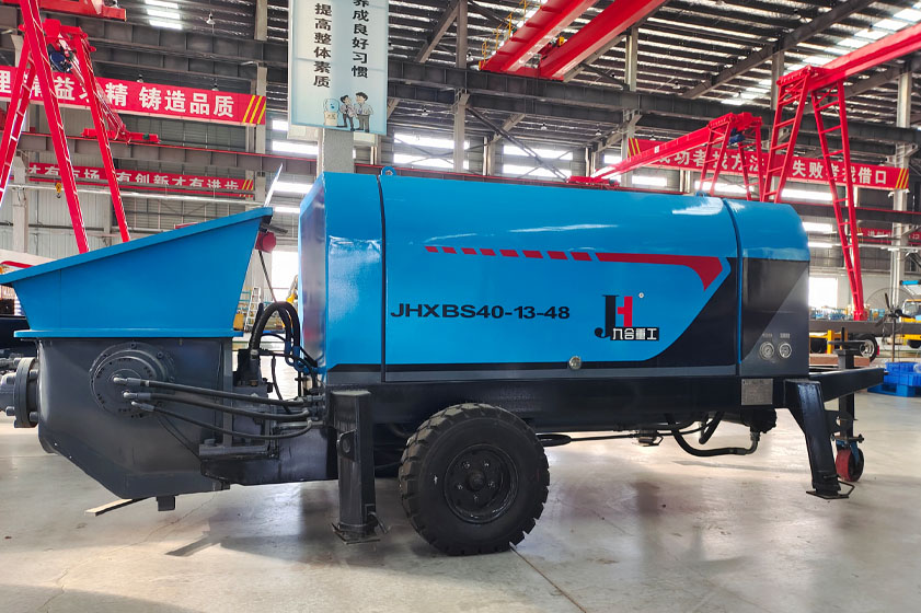 The difference between trailer concrete pump and concrete pump truck