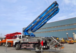 Pump trucks and truck-mounted pumps