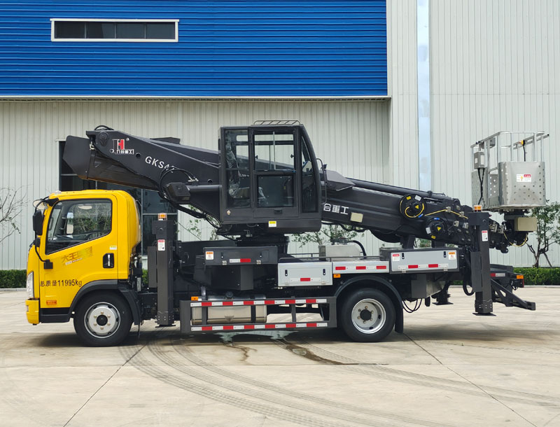 42M Aerial Lift Truck